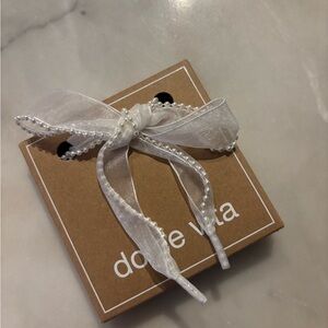 Dolce Vita White Pearl Shoelace  Accessory